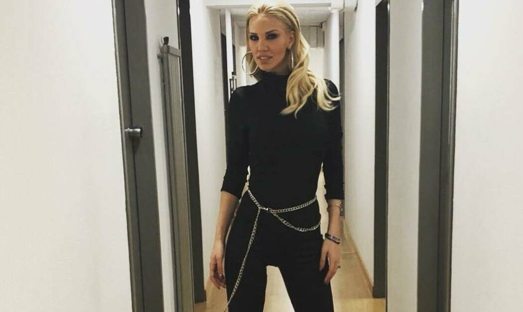 Κλάμα! Η απίστευτη ατάκα της Σάσας Μπάστα για τον άντρα της on camera! 