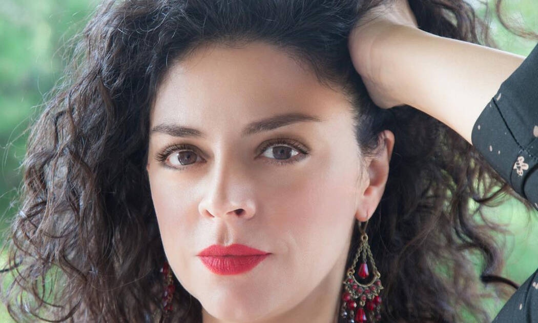 Δήμητρα Στογιάννη: Χαλαρές στιγμές με τα παιδιά της στο Ναύπλιο  (pics)