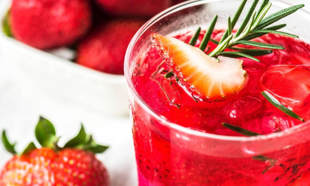 Τα 6 πιο δροσερά φρουτώδη cocktail (video)