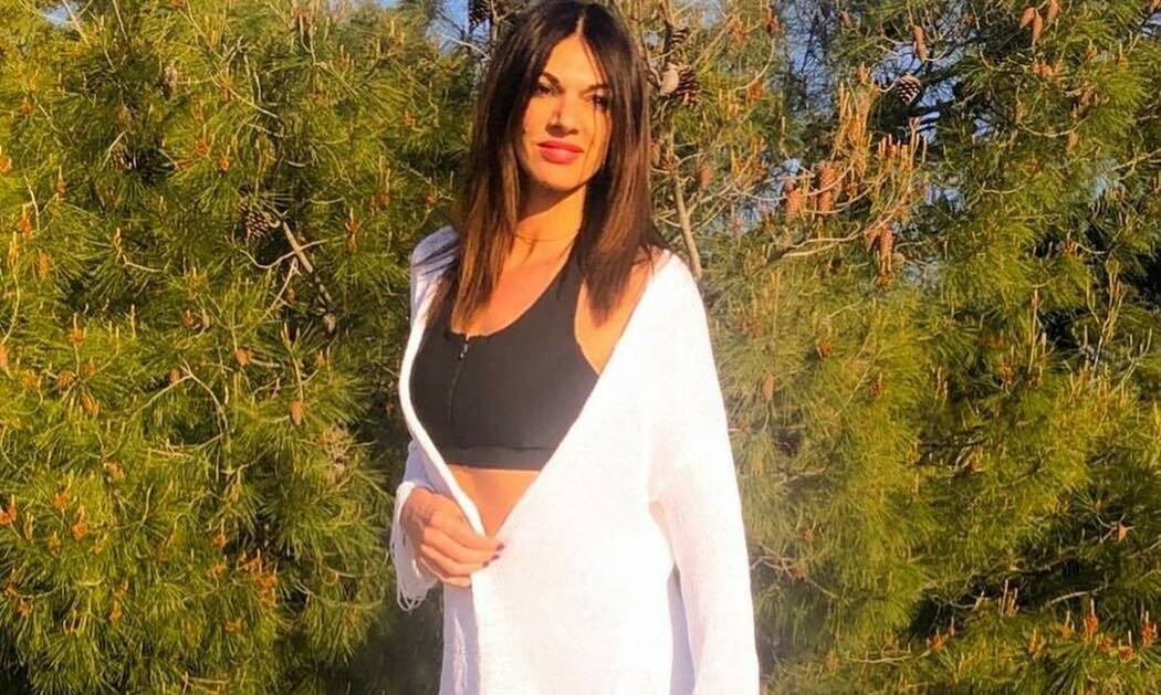 Σοφία Παθέκα: Ποζάρει στο σκάφος και «κολάζει»