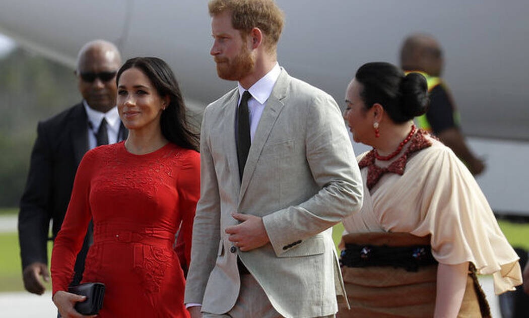 Τώρα μπορείς να γίνεις γειτόνισσα του Harry & της Meghan Markle