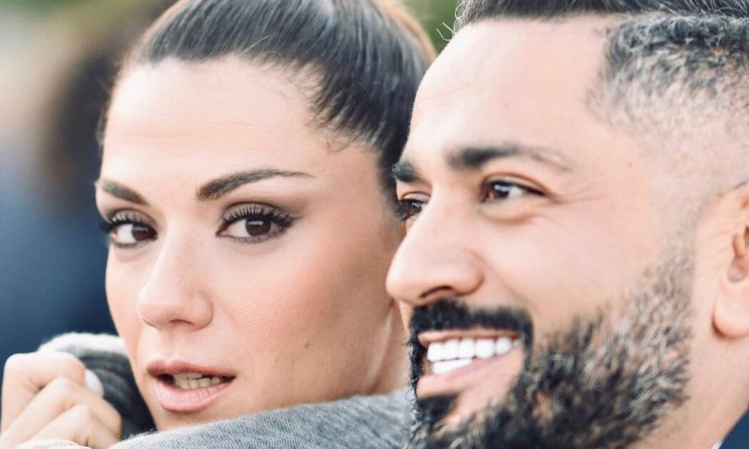 Η Βάσω Λασκαράκη αποκαλύπτει τι κάνει όταν λείπει ο σύζυγός της