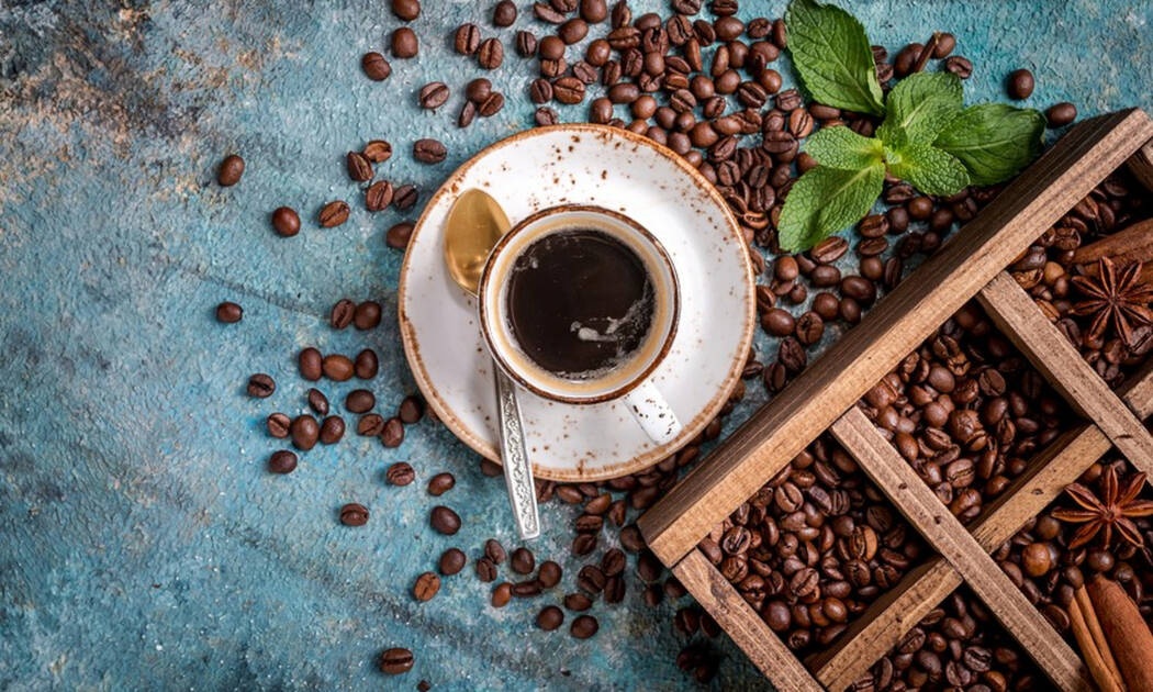 Πόση καφεΐνη περιέχει ο ντεκαφεϊνέ;