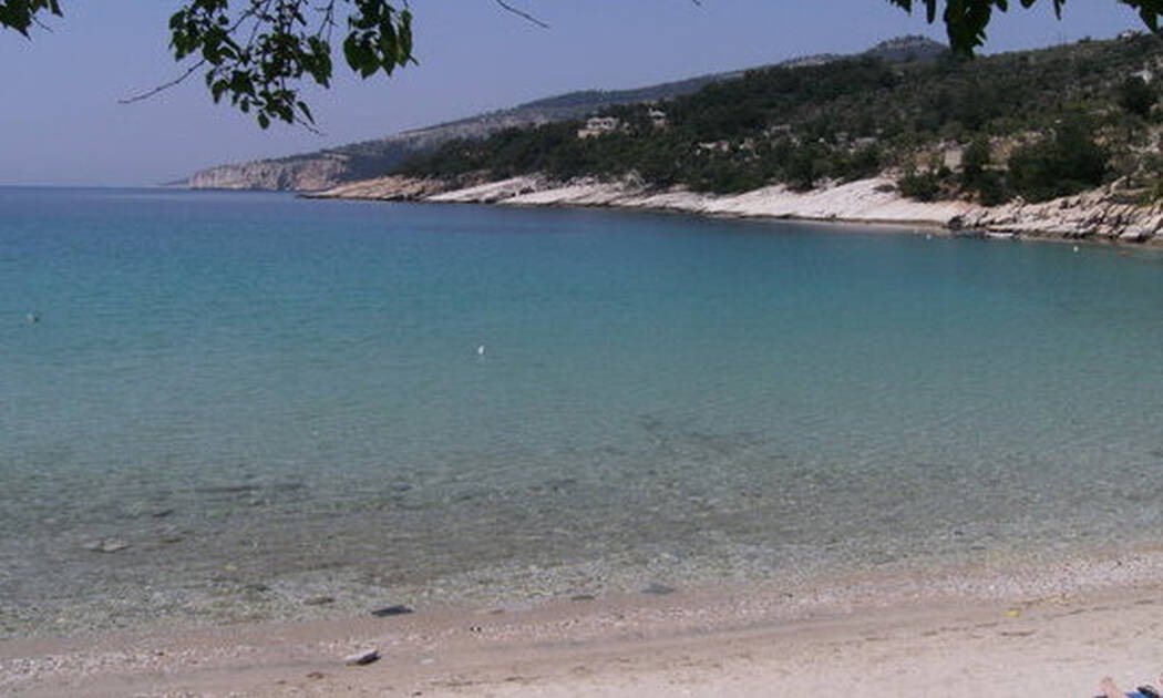 Πανικός στη Θάσο: «Άφωνοι» με αυτό που είδαν στο λιμάνι (pics)