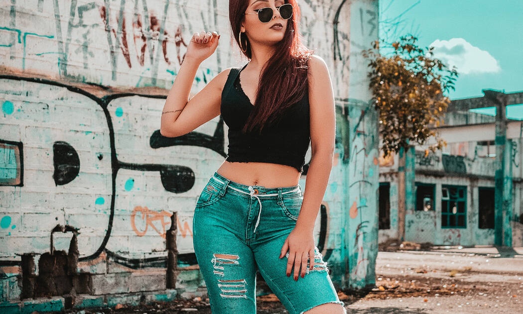 How To: Πώς θα κόψεις το παντελόνι σου σε ένα σούπερ καινούργιο σορτσάκι