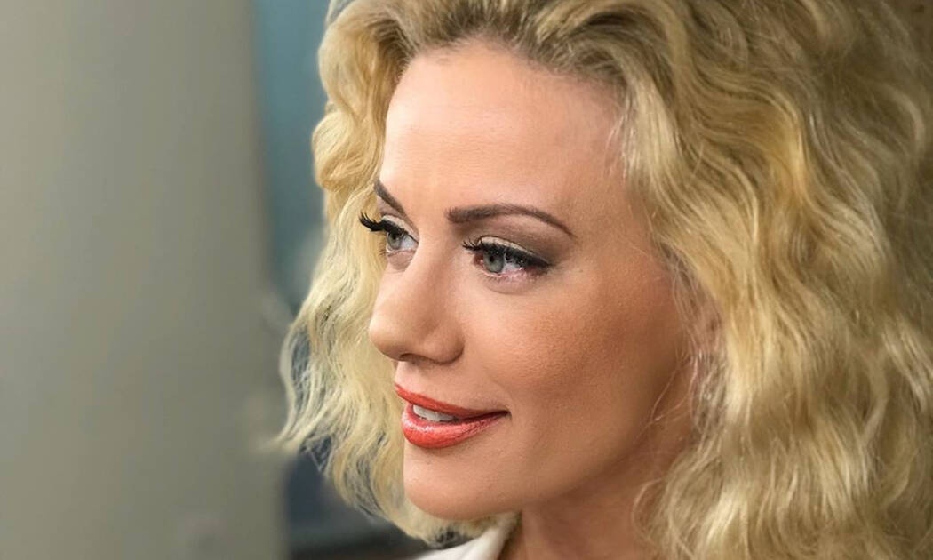 10 φορές που είδαμε την Ζέτα Μακρυπούλια χωρίς ίχνος μακιγιάζ