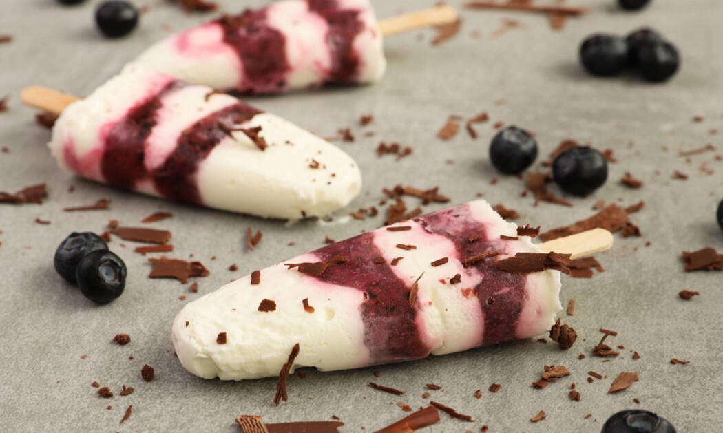 Πεντανόστιμες γρανίτες με blueberries και σαντιγί