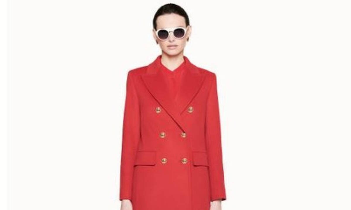 Escada ... στα κόκκινα!