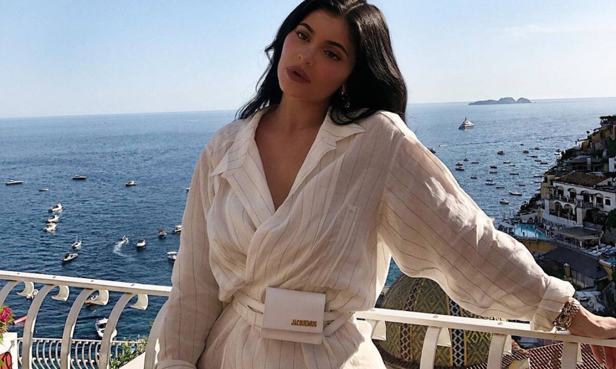 Η Kylie Jenner μας έδειξε τι τρώει για πρωινό και δε θα το πιστεύεις με τέτοιο σώμα