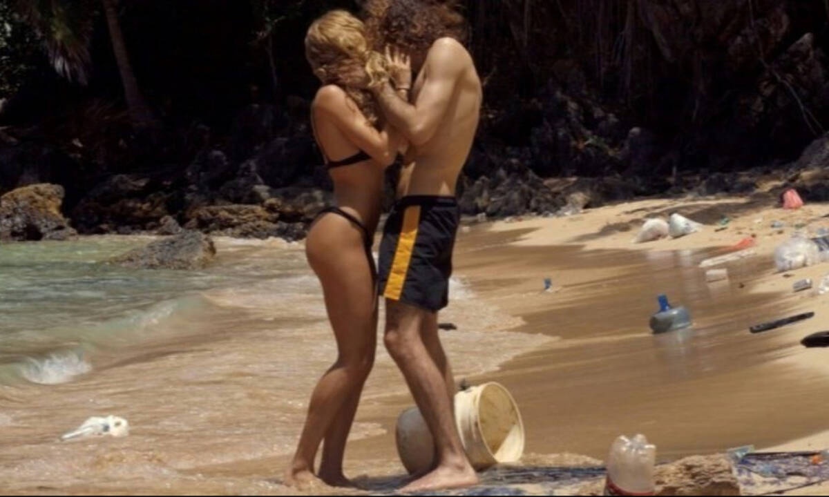 Και όμως: Η πορνογραφία μπορεί να σώσει το περιβάλλον! (pics+vid)