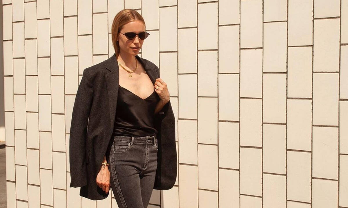 Έχεις ένα αγαπημένο, μαύρο σορτσάκι; Δες 6 νέους τρόπους να το φορέσεις!