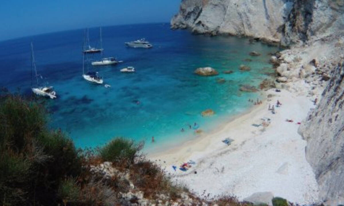 Έχεις επισκεφτεί ποτέ την νεότερη παραλία της Ελλάδας;