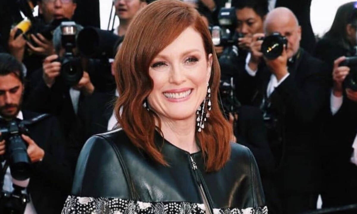 Julianne Moore: Έχετε δει τον γοητευτικό σύζυγό της; (pics)