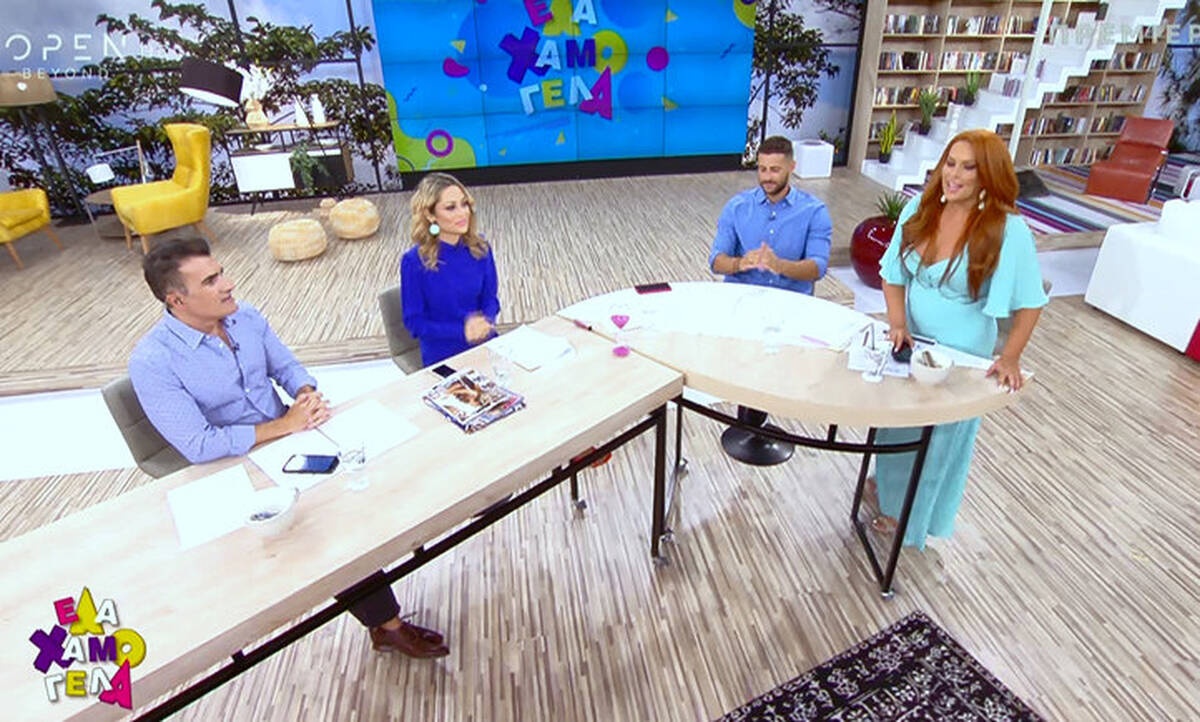 «Έλα χαμογέλα»: Η λαμπερή πρεμιέρα της Χρηστίδου, το τεράστιο πλατό και ο ενθουσιασμός (videos)