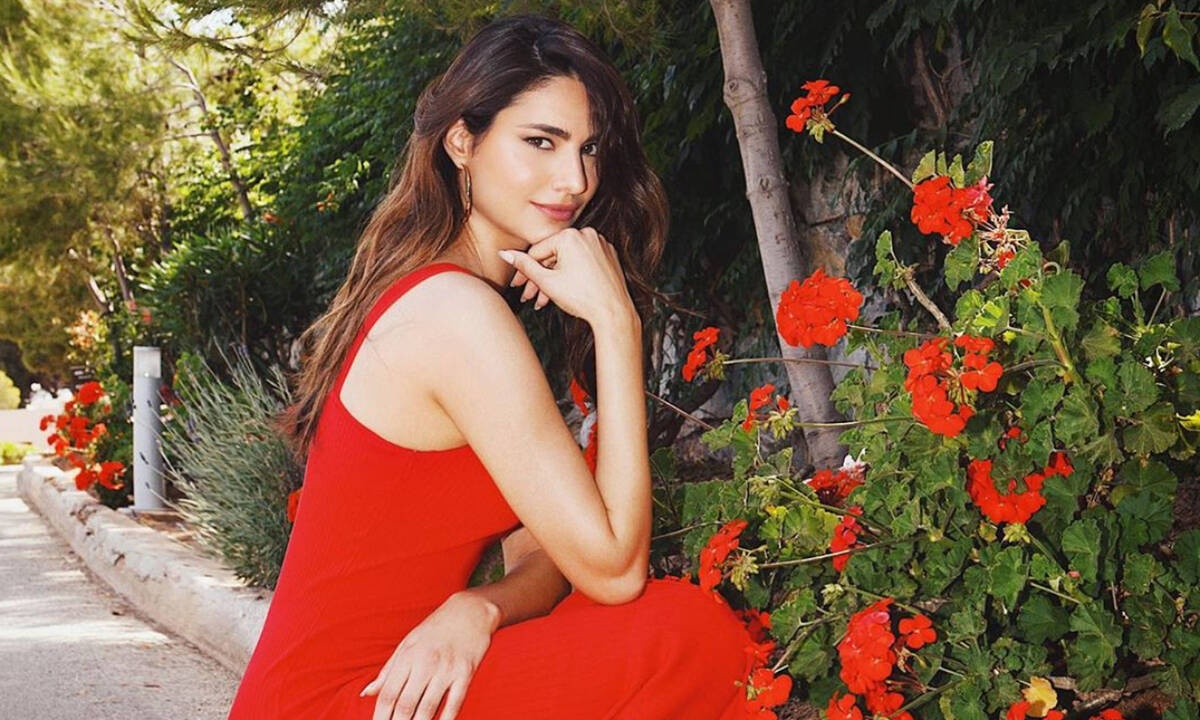 Η Ηλιάνα Παπαγεωργίου στην πιο στιλάτη selfie της ημέρας