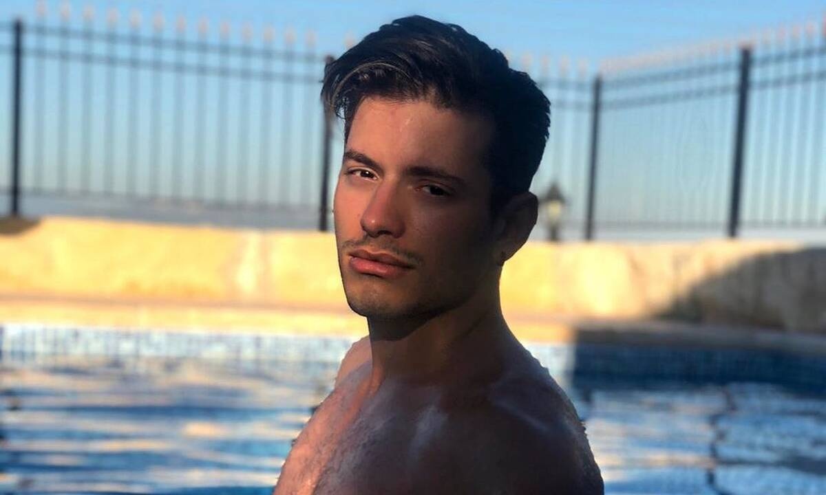 Βαγγέλης Κακουριώτης: Η special unplugged εμφάνιση και τα αυτόγραφα (video)