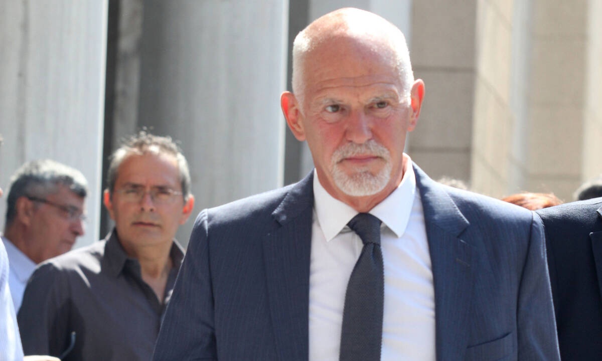 O Γιώργος Παπανδρέου πήγε σε συναυλία με την καλλονή κόρη του και σήμερα όλοι μιλούν γι’ αυτό