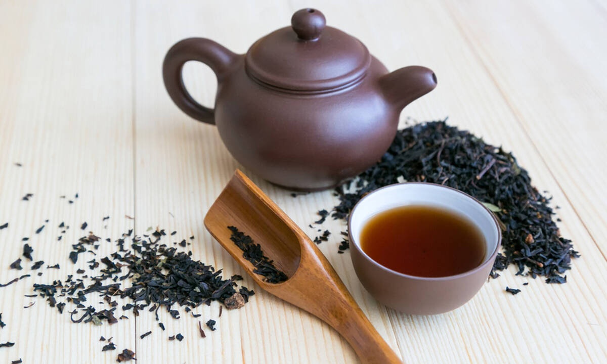 Μαύρο τσάι: 9 μοναδικά οφέλη για την υγεία (εικόνες)