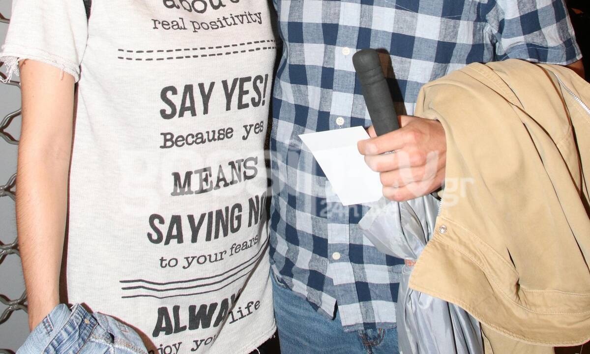 Ζευγάρι Ελλήνων ηθοποιών περιμένει το πρώτο του παιδί; Η βραδινή έξοδος και η φουσκωμένη κοιλίτσα!