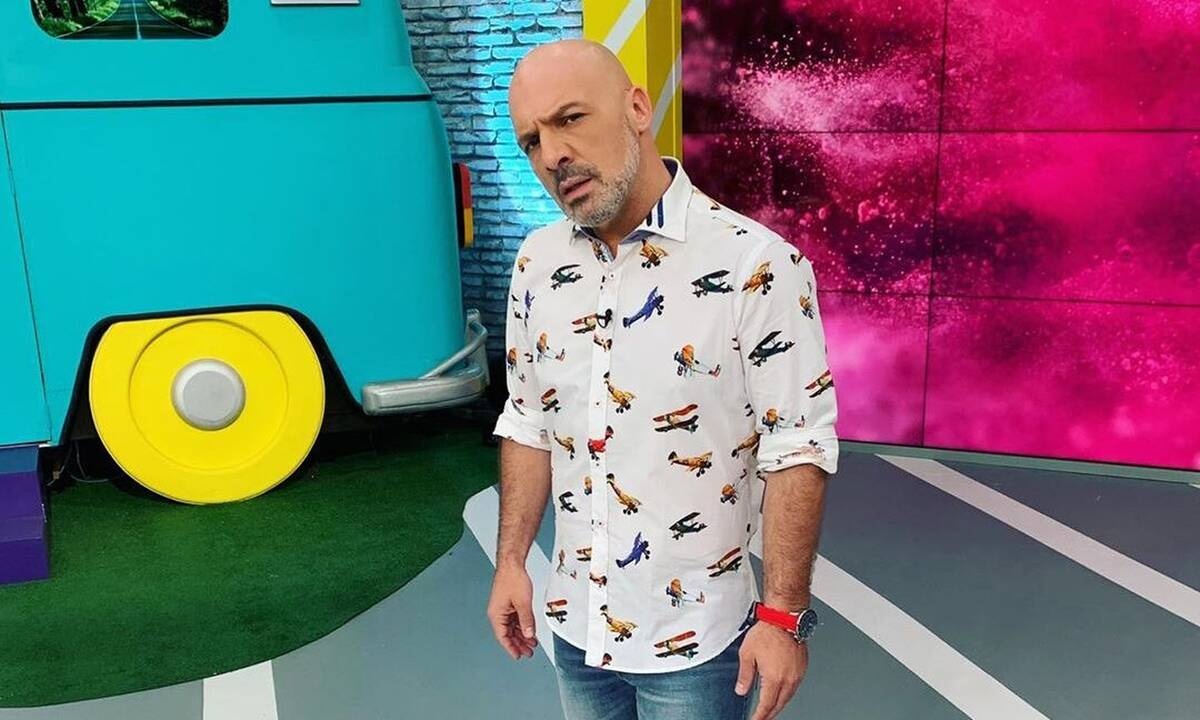 Ο Νίκος Μουτσινάς είναι o απόλυτος νικητής της μεσημεριανής ζώνης! (Photos)