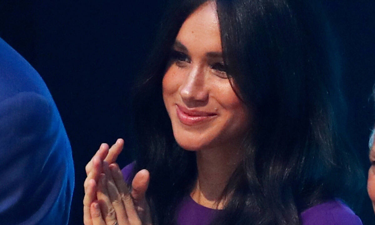 Επιτέλους η βασιλική οικογένεια πήρε θέση στον πόλεμο που δέχεται η Meghan Markle