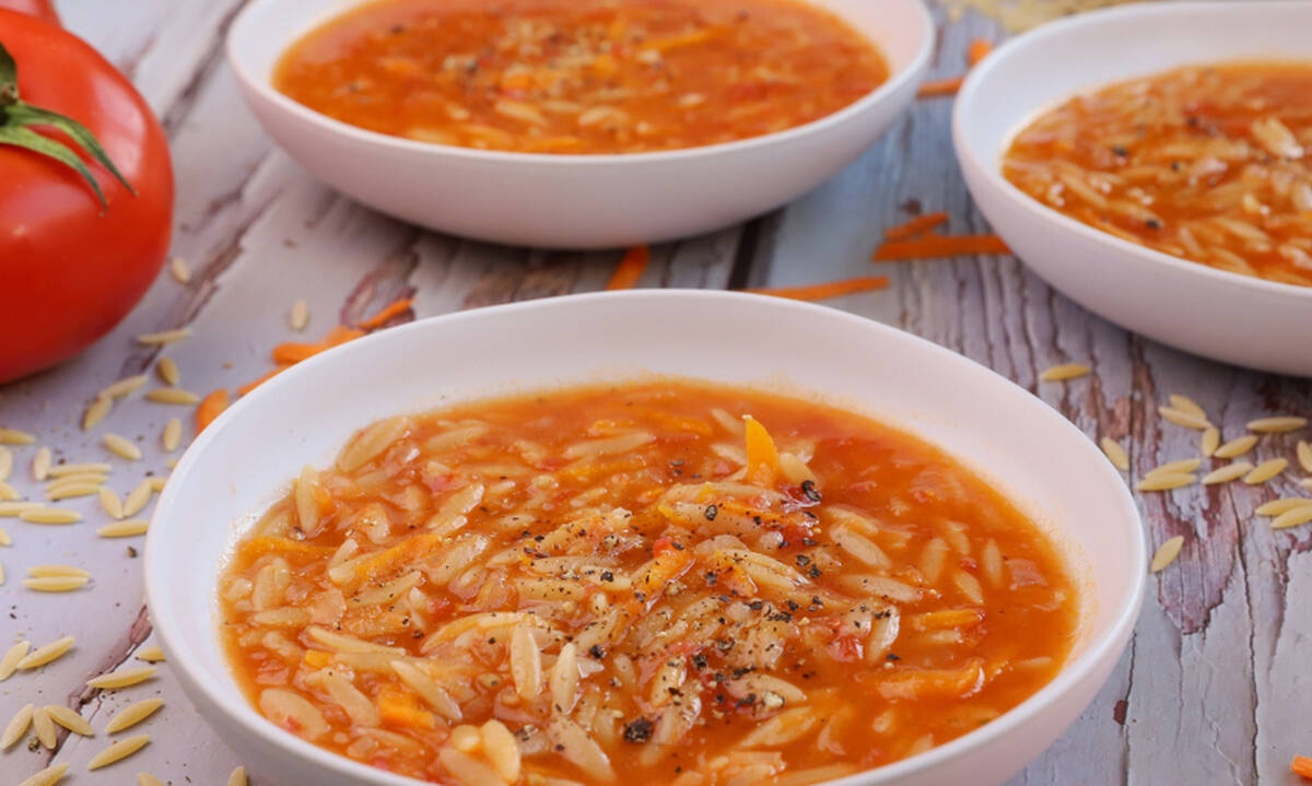 Κριθαρόσουπα κοκκινιστή από τον Γιώργο Τσούλη