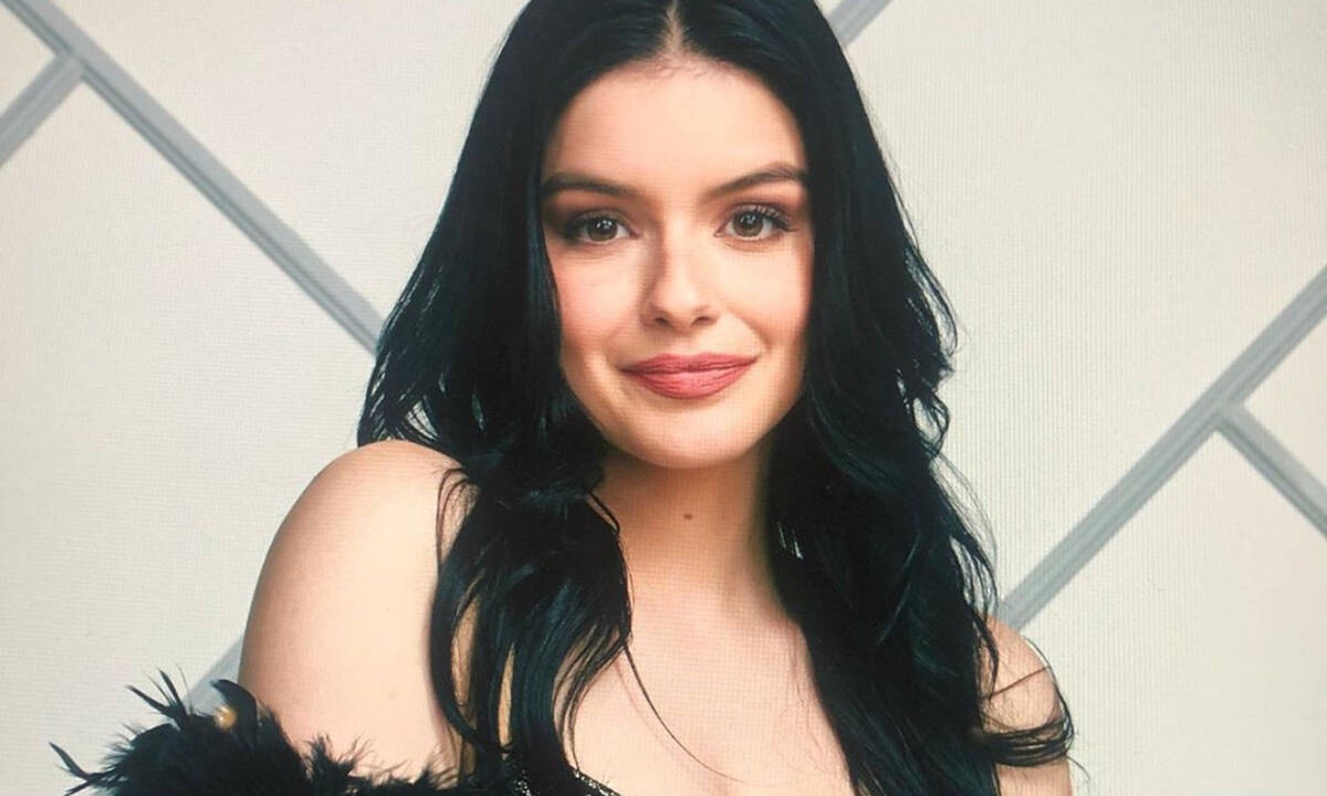 Η Ariel Winter έκανε μια αποκάλυψη για τα κιλά της και μας εξέπληξε θετικά