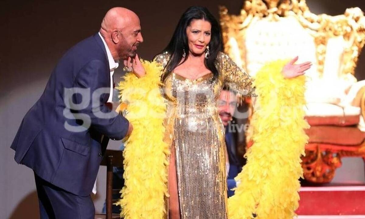 Θέατρο Αθηνά: «Happy Birthday ΕΛΛΑΣ»: Αν θες να γελάσεις με την ψυχή σου, βρήκαμε πού θα πας! (Pics)