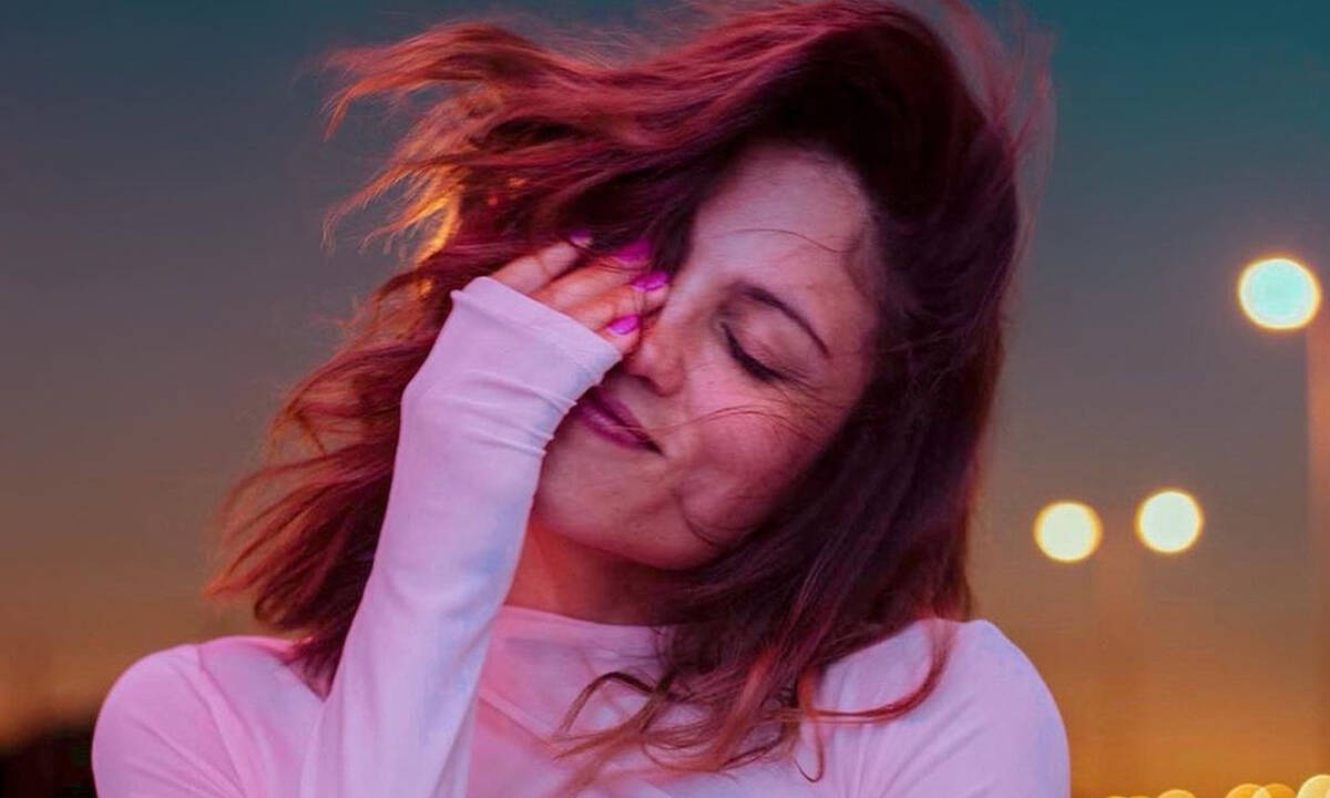 Για τις bad hair days «κλέψε» το κόλπο της Μαίρης Συνατσάκη