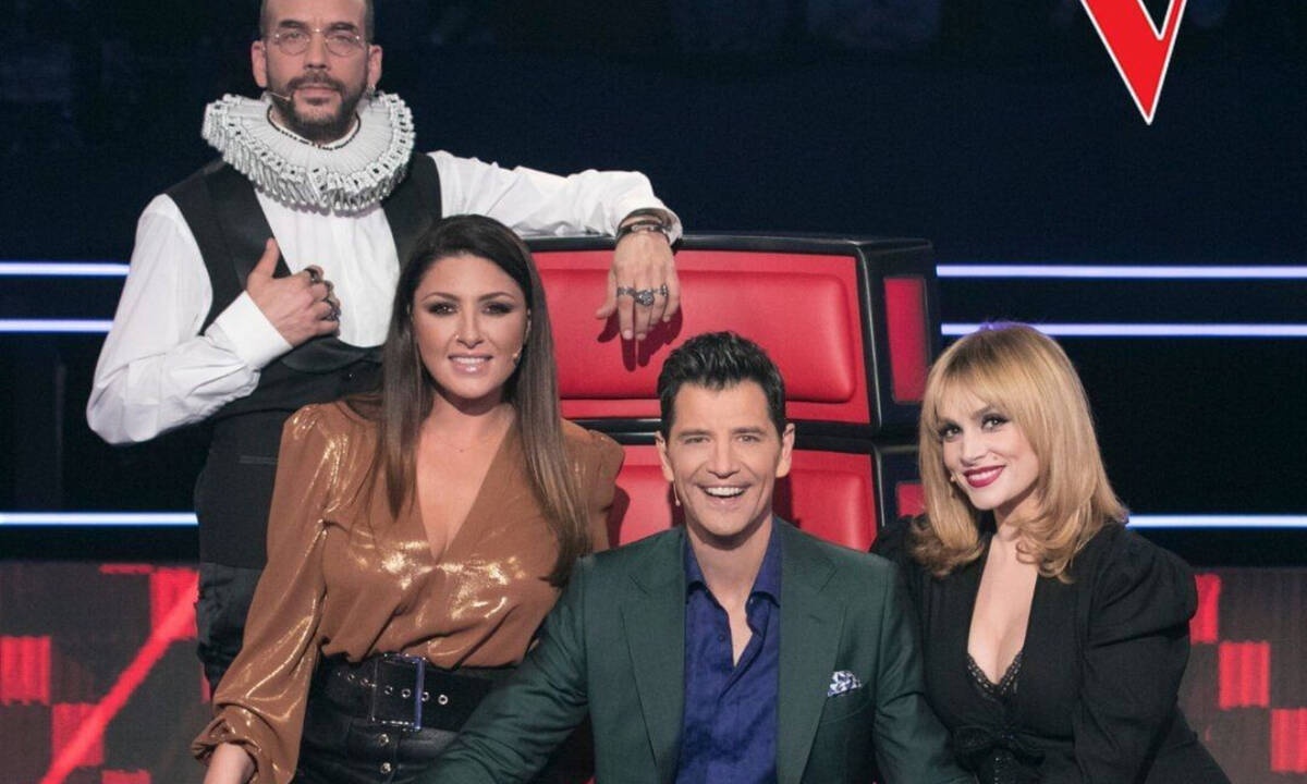 Το Twitter «τα έβαλε» ξανά με το The Voice of Greece. 15 tweets - «φωτιά» (photos)