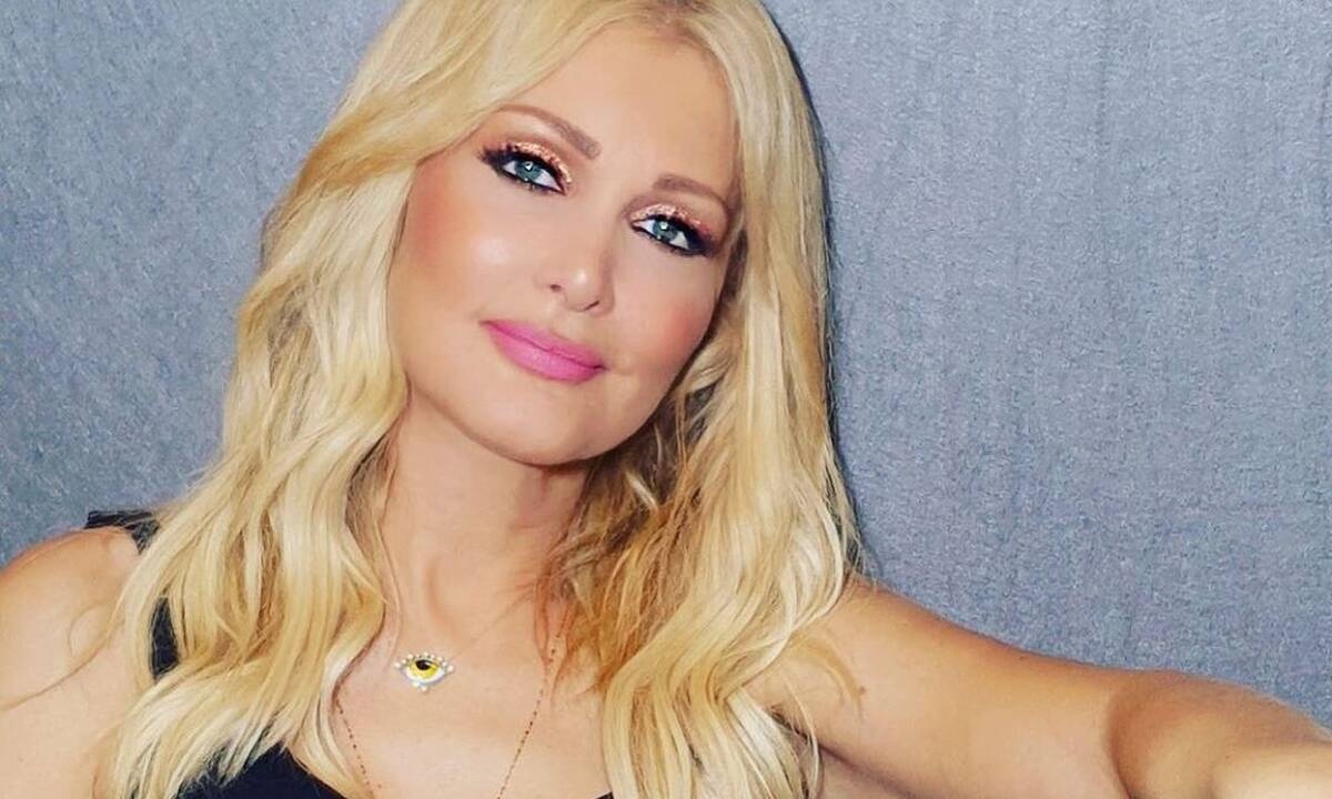 Νατάσα Θεοδωρίδου: Μας συστήνει τη μαμά της και είναι μια κούκλα (Photos)