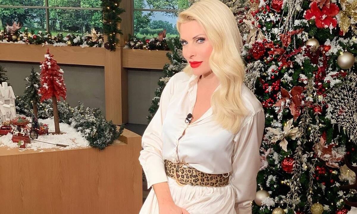 Ελένη Μενεγάκη: Θα εκπλαγείς με αυτά τα πλάνα της παρουσιάστριας (Video & Photos)