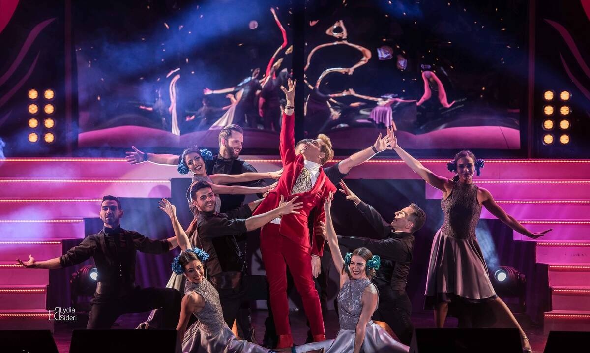 Παράταση παραστάσεων για τον Τάκη Ζαχαράτο 