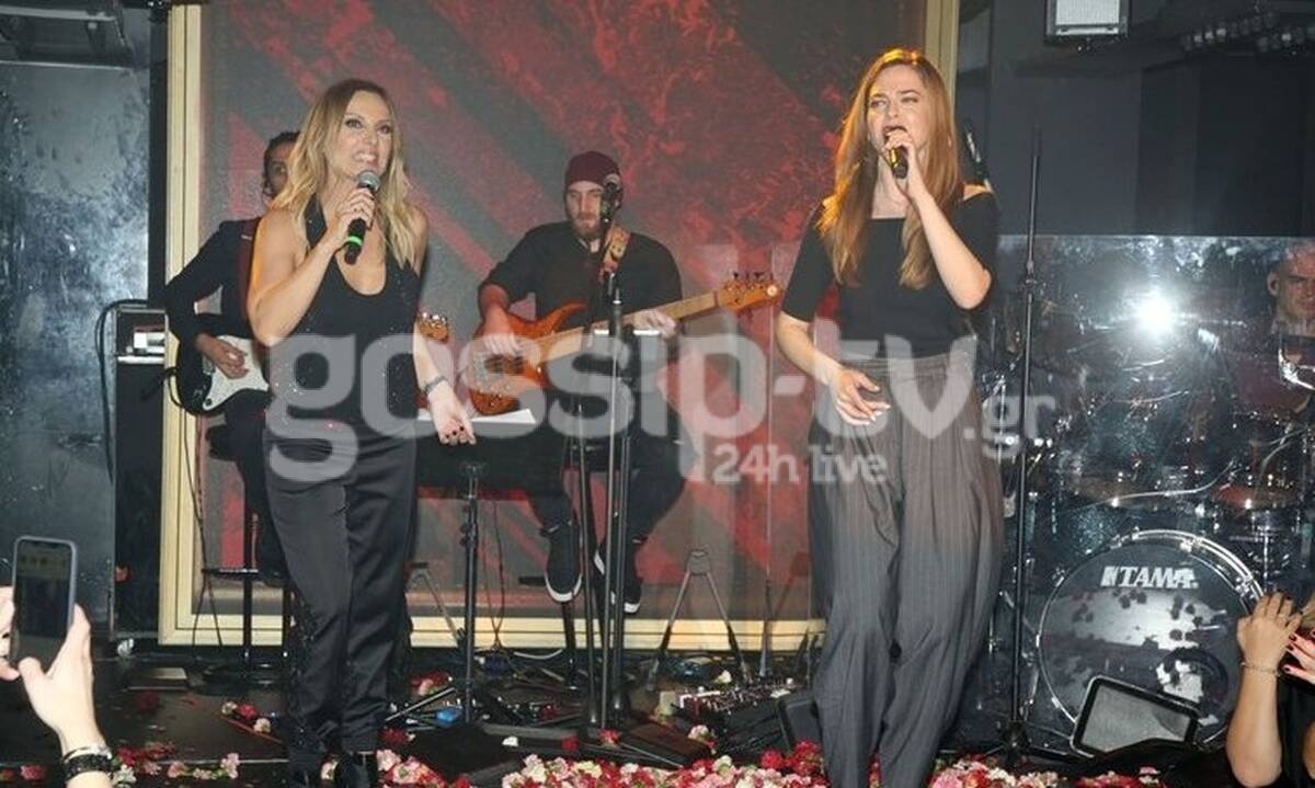  Με μεγάλη επιτυχία συνεχίζει τις εντυπωσιακές εμφανίσεις η Πέγκυ Ζήνα στο Φως! (Photos)