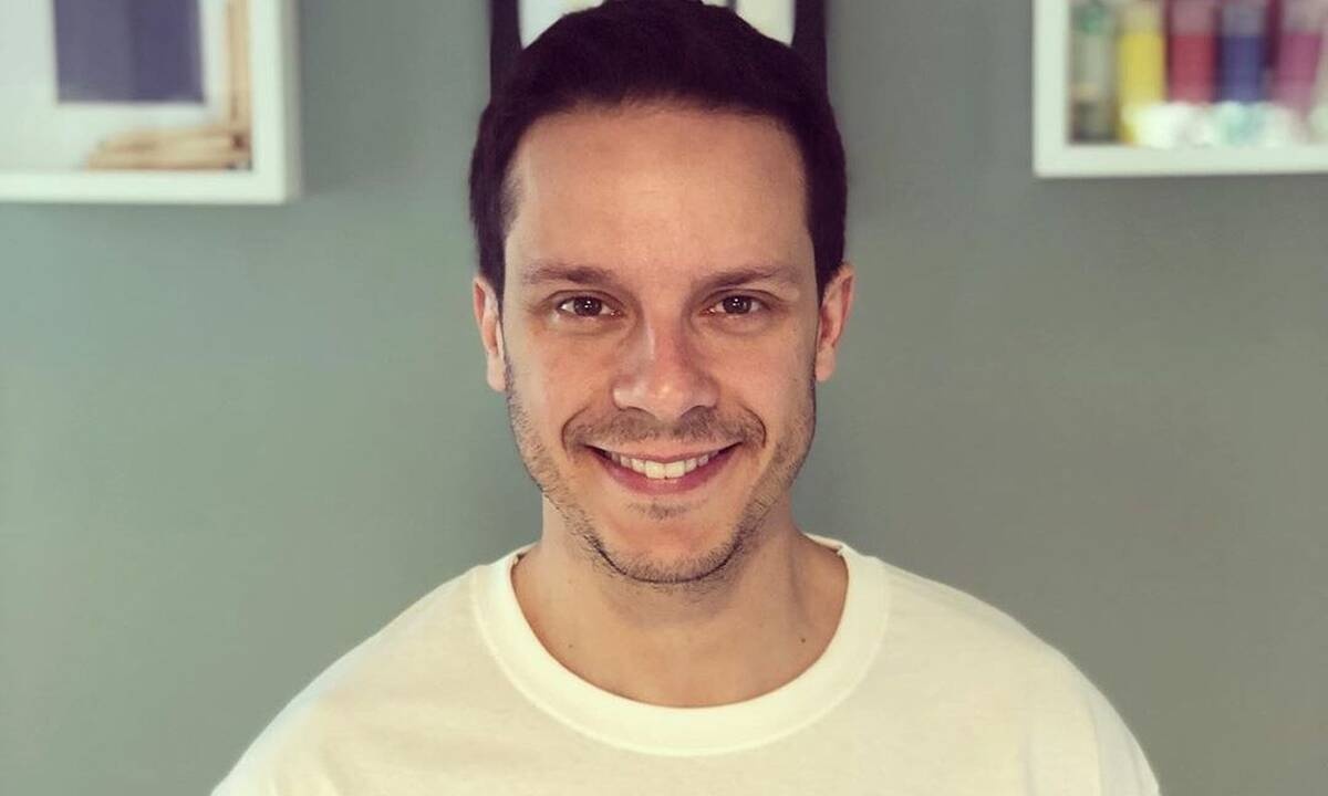 Δημήτρης Μακαλιάς: «Με το παιδί μας είμαστε πολύ ευτυχισμένοι, είμαστε ήρεμοι, υγιείς»