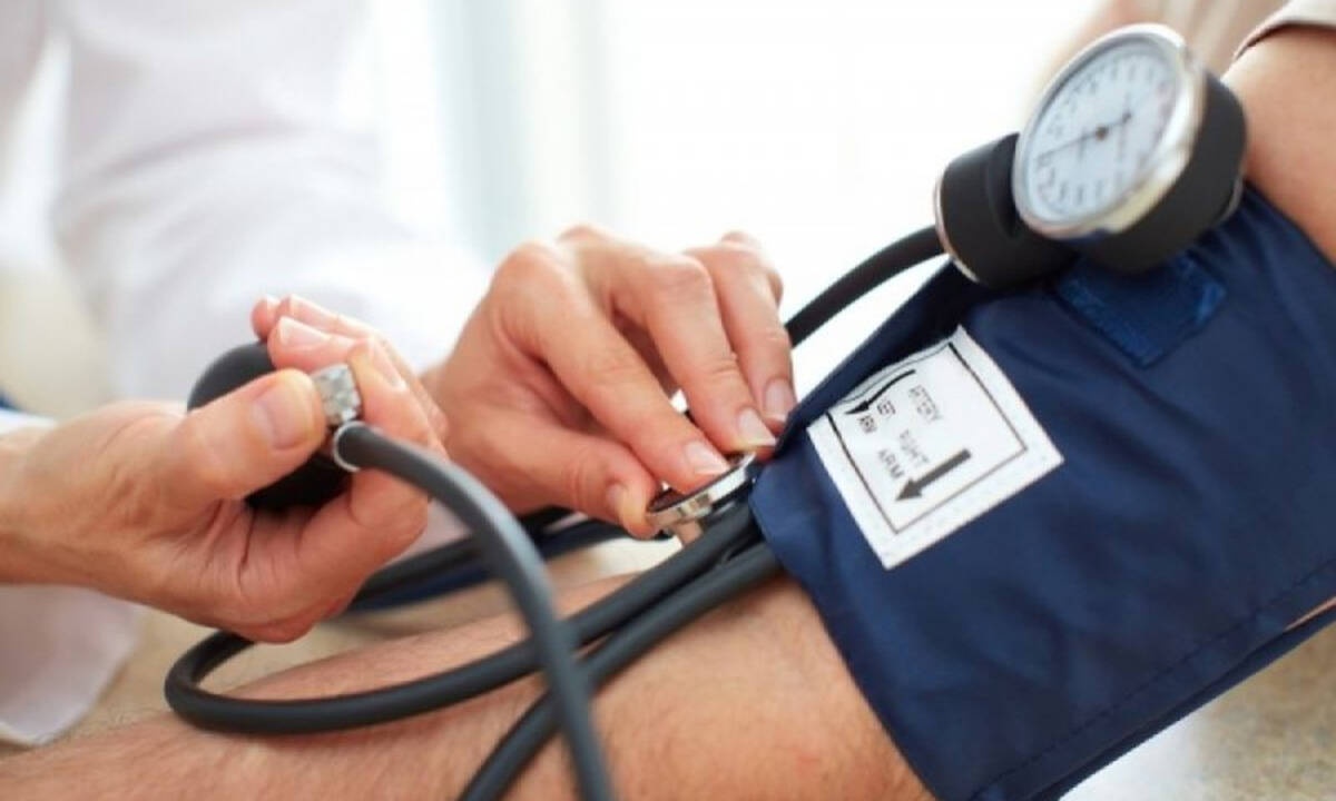 7 βότανα & μυρωδικά που ρίχνουν την αρτηριακή πίεση (βίντεο)