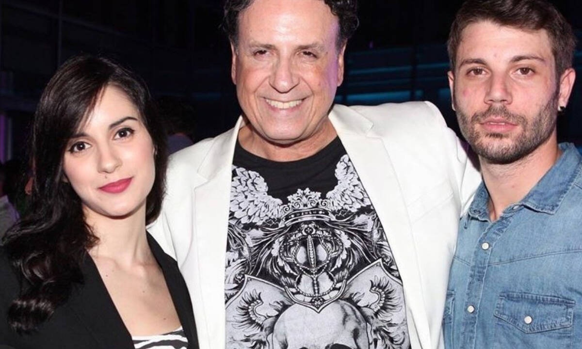 Τα 10 καλύτερα σχόλια στο Twitter για την επιστροφή του Καφέ της Χαράς στον ANT1 (photos)