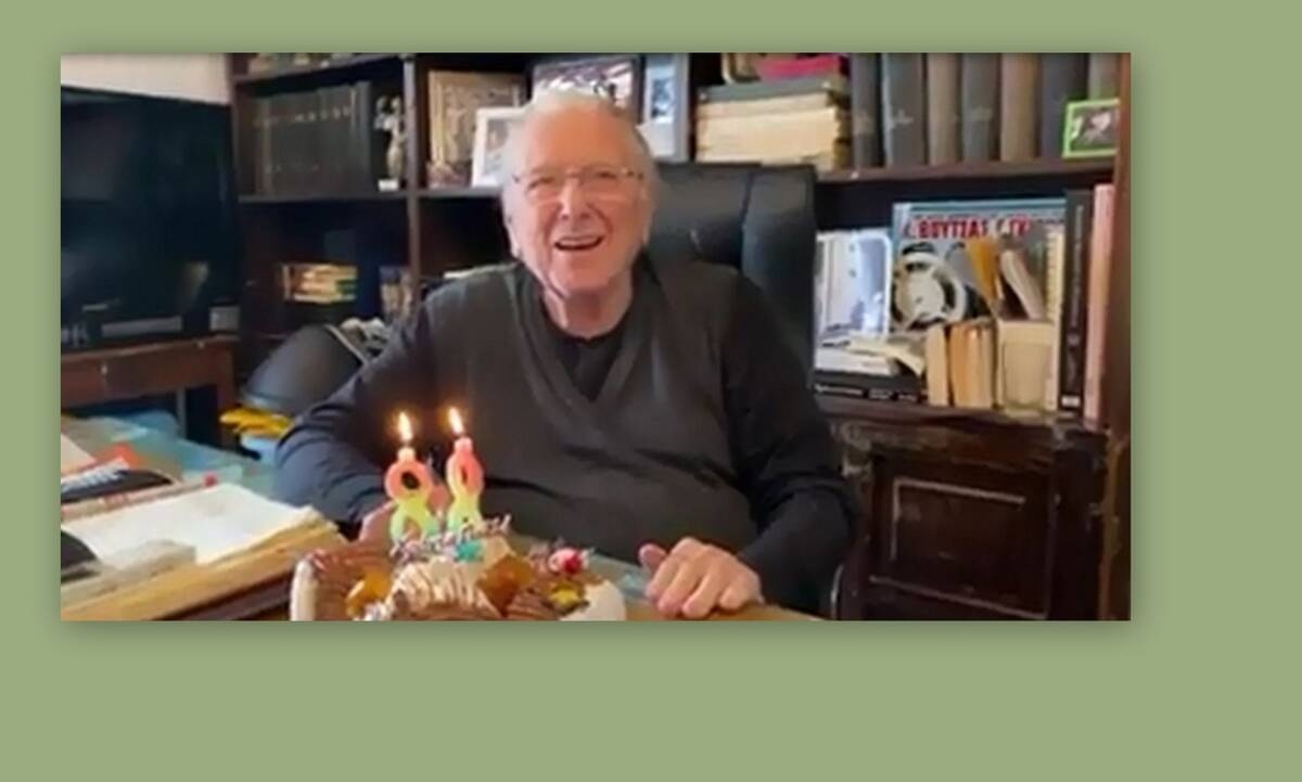 Κώστας Βουτσάς: Έκλεισε τα 88 και θα συγκινηθείς με το βίντεο που δημοσίευσε η κόρη του, Θεοδώρα! 