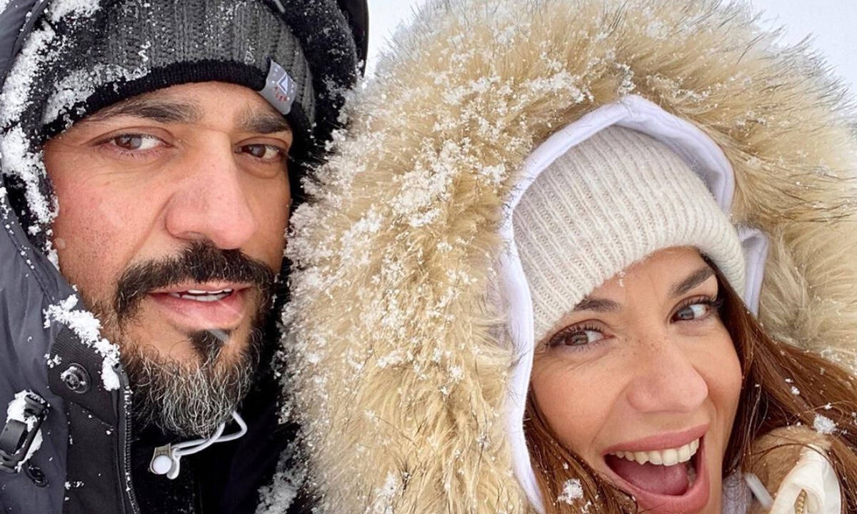 Μόνο η Βάσω Λασκαράκη θα ευχόταν «Χρόνια Πολλά» στον σύζυγό της κάπως έτσι