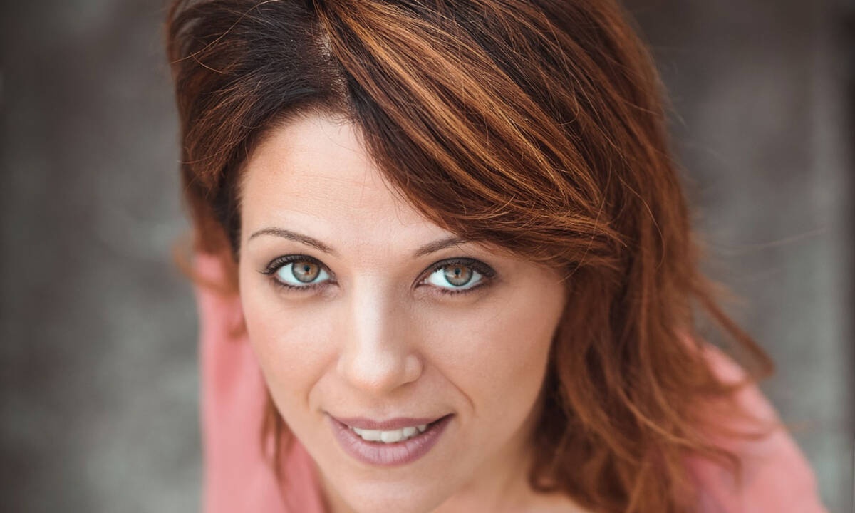 5 μυστικά για να έχεις λαμπερό και υγιές δέρμα όλο τον χρόνο