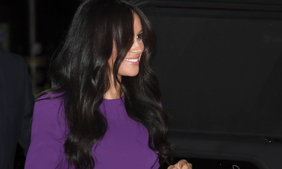 H Meghan Markle έπρεπε να πάει μέχρι τον Καναδά για να φορέσει το shoe trend της σεζόν