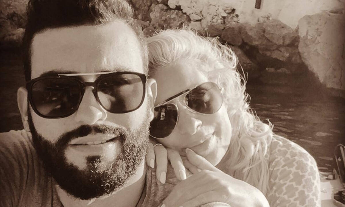 Δείτε τι αποκάλυψε η Ελένη Μενεγάκη για τον αδερφό της στο Instagram (pics)