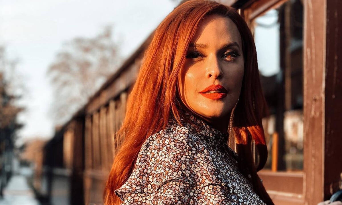 Η Σίσσυ Χρηστίδου φόρεσε το πιο ωραίο φόρεμα και έδειχνε απίστευτα αδυνατισμένη