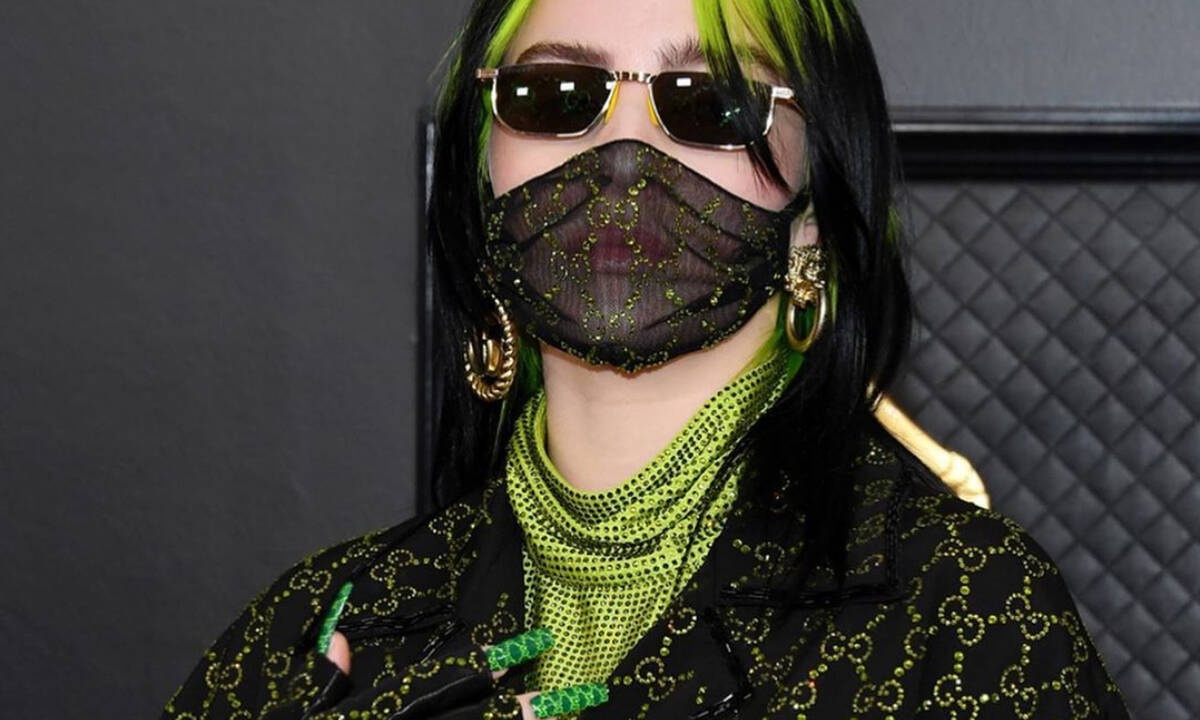 Η Billie Eilish έχει γίνει έξαλλη με όσους την αντιγράφουν