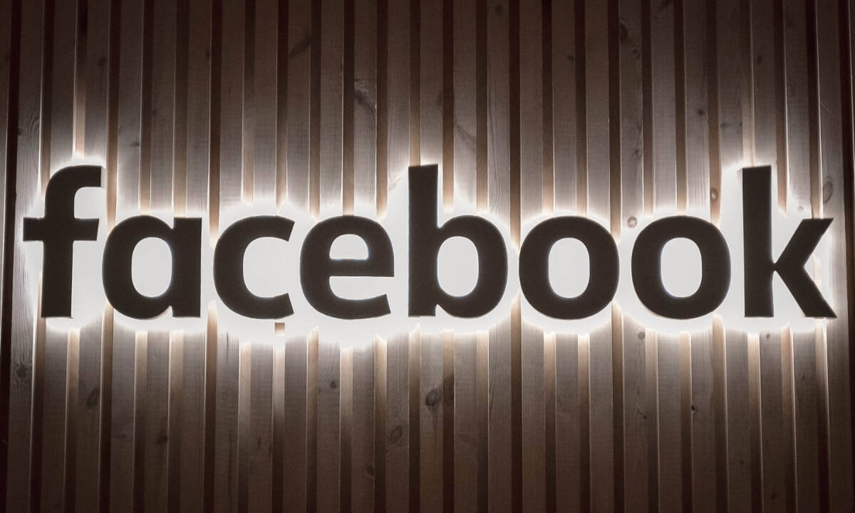 Αυτή είναι η καλύτερη μέρα για να ποστάρεις κάτι στο facebook 