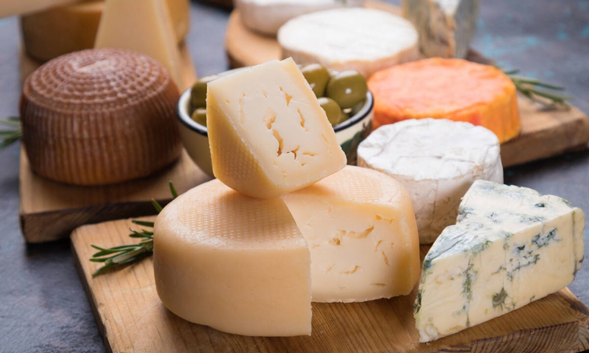 Τα τυριά με το περισσότερο και το λιγότερο αλάτι (εικόνες)