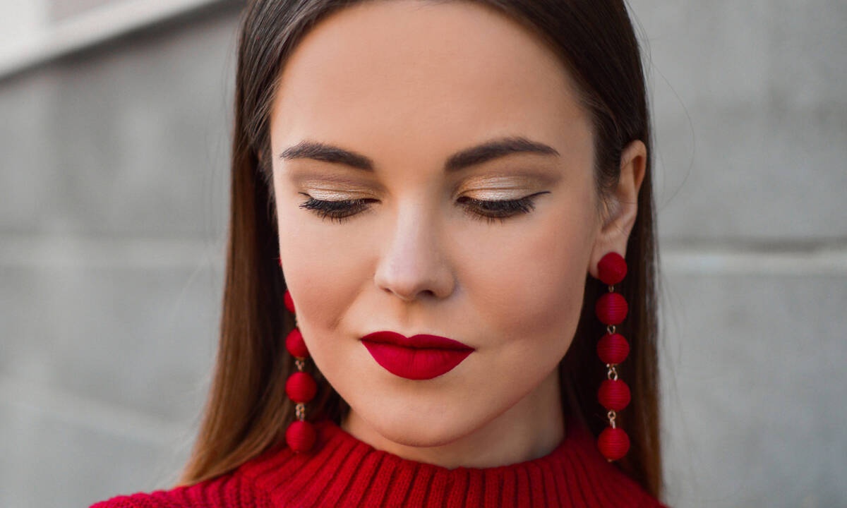 Shopping Guide: Αυτά είναι τα 10 ωραιότερα κόκκινα κραγιόν