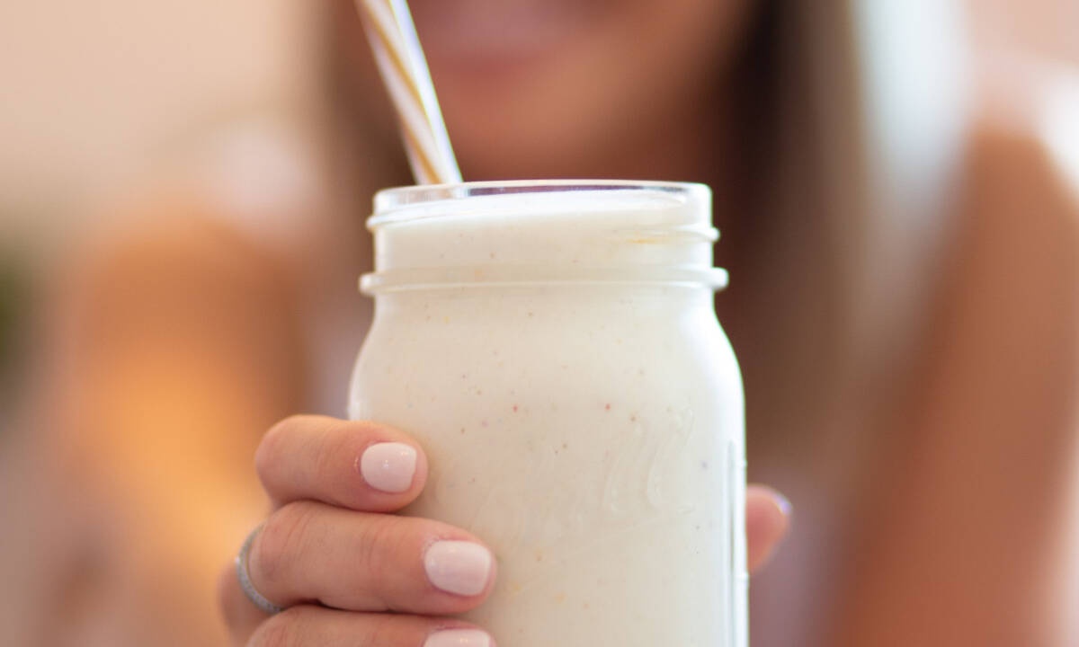 Γιατί το να πίνεις τις θερμίδες σου μπορεί να σε παχύνει