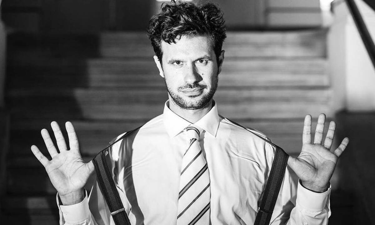 Ορφέας Αυγουστίδης: «Ο λόγος που εξελίξαμε τη γλώσσα είναι η ανάγκη μας για κουτσομπολιό»