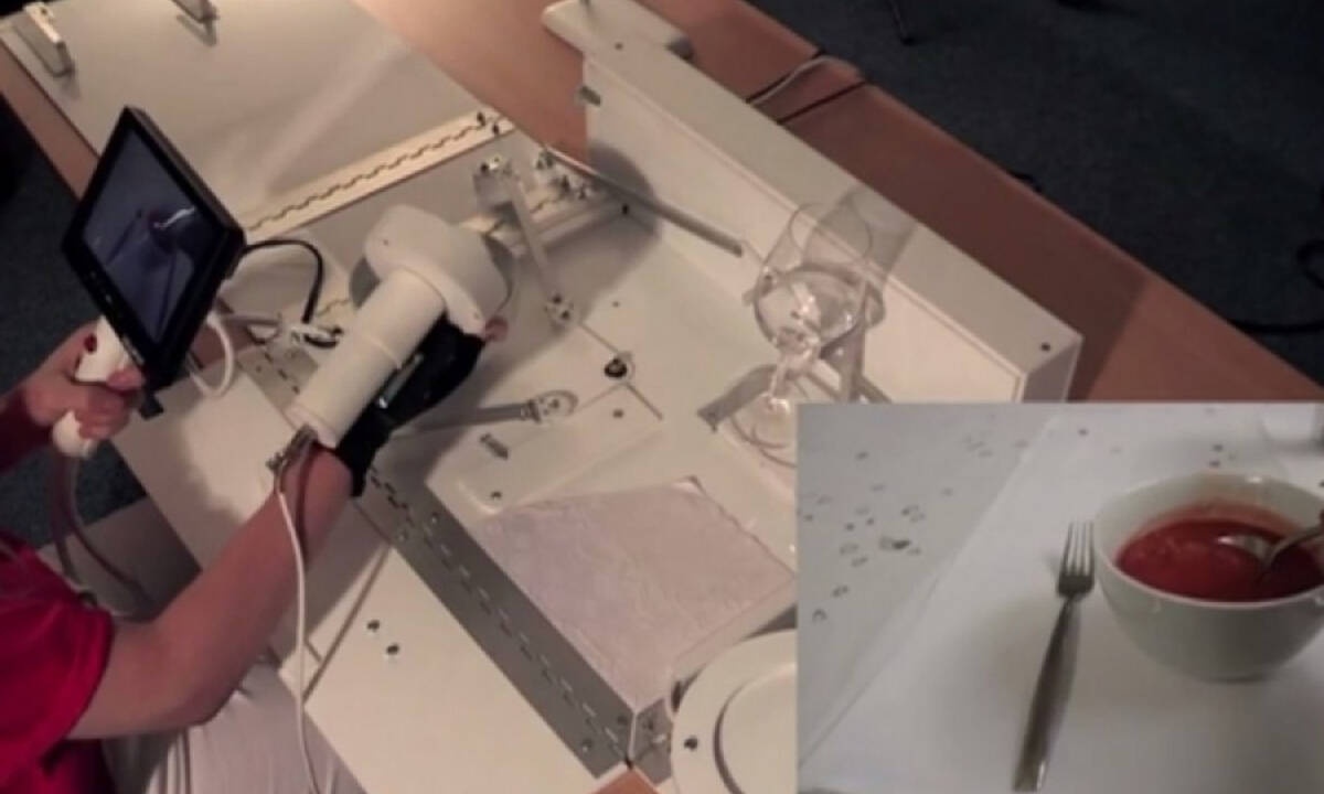 Τι βιώνει ένας ασθενής με Πάρκινσον (βίντεο)